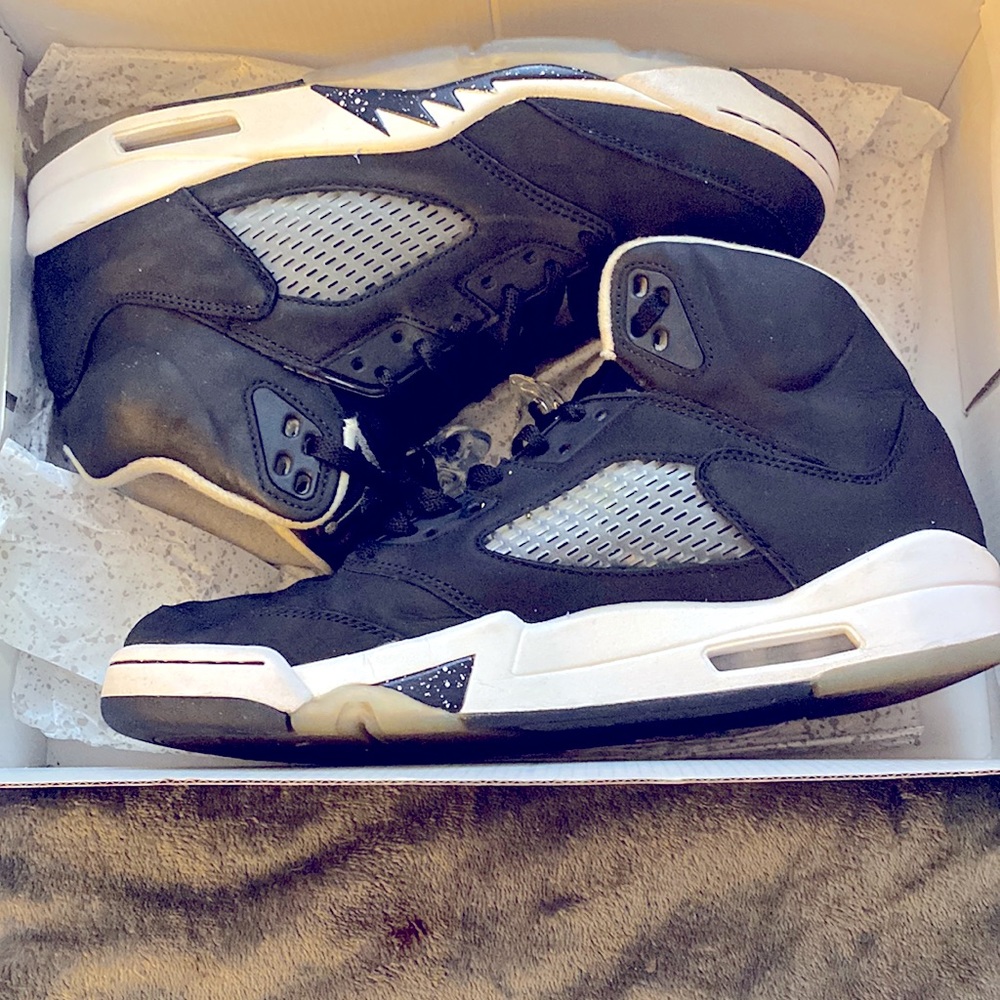 Jordan 5s Retro Oreos (2021) Size 10.5
